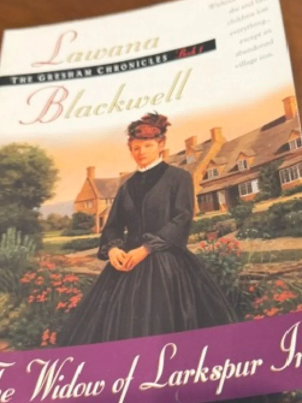 The Widow of Larkspur Inn (The Gresham Chronicles Book 1)